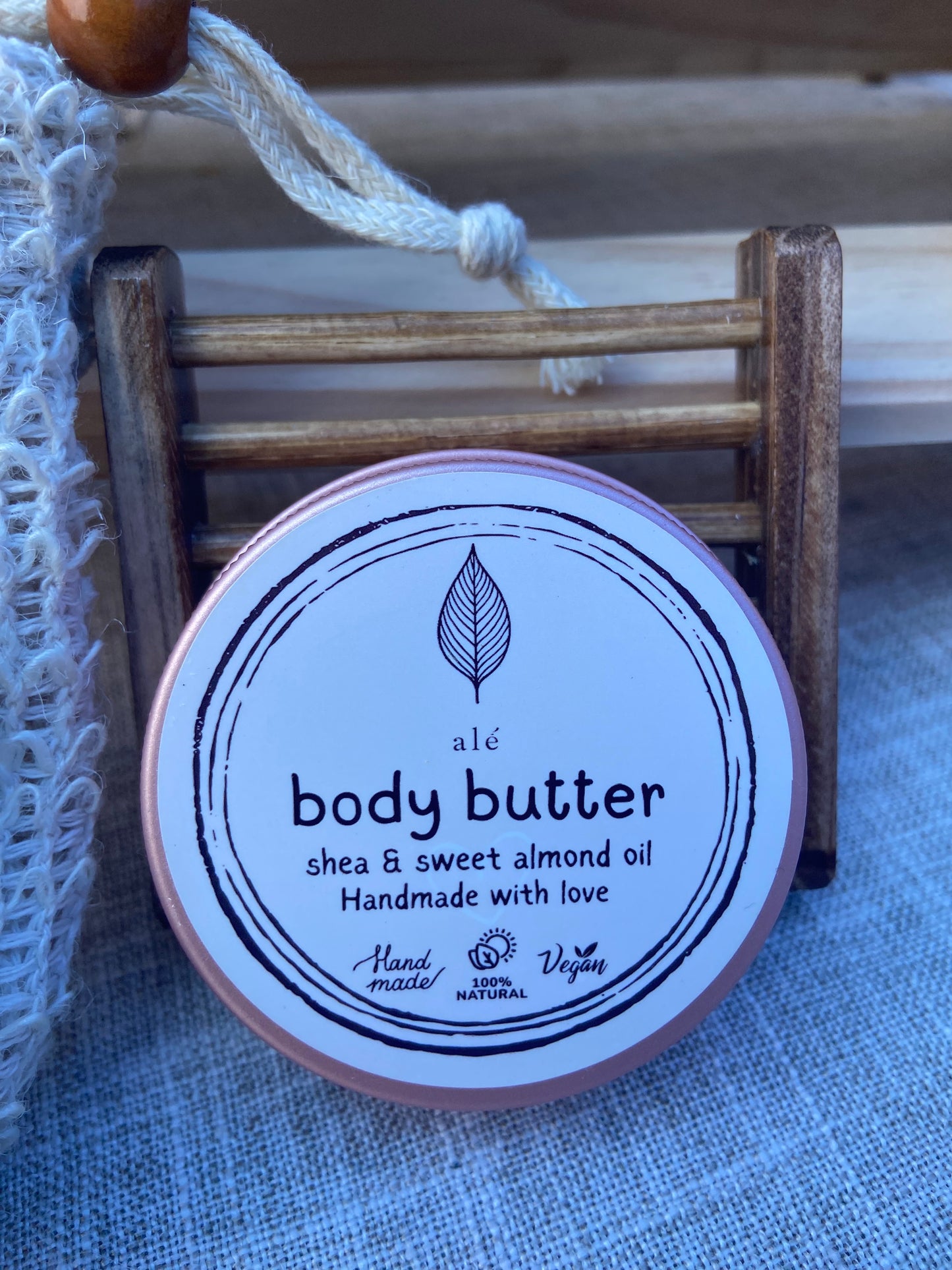 חמאת גוף מוקצפת